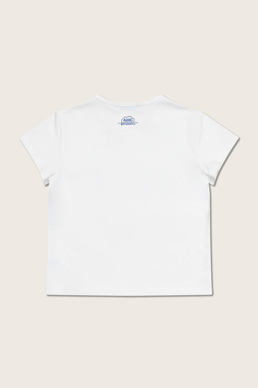 (Pre-order) Aim Higher Club | Cinnamoroll Jumping on the Cloud Embroidery Women Basic Tee/ White