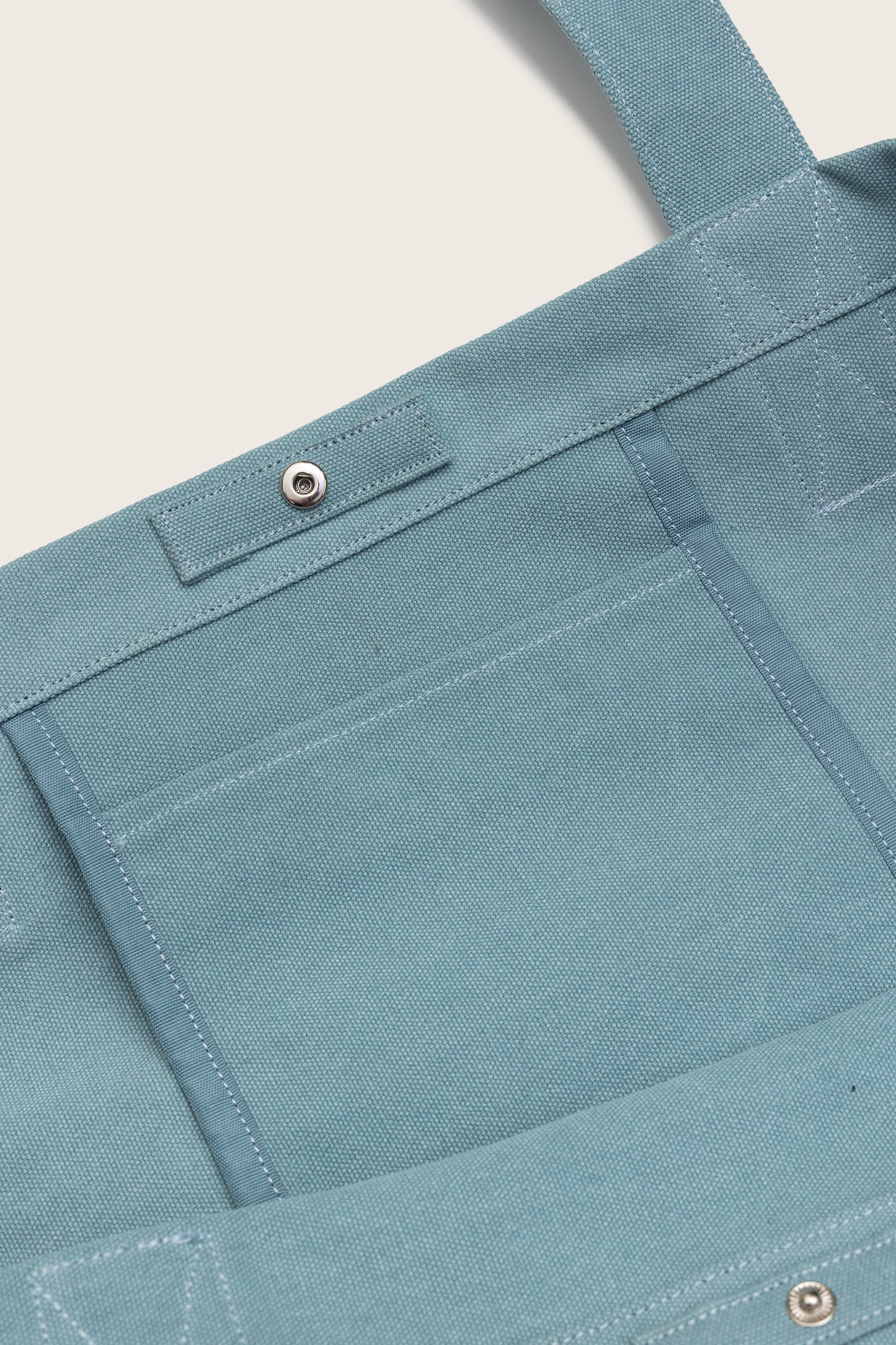Aim Higher Club Tote Bag/ Water Blue