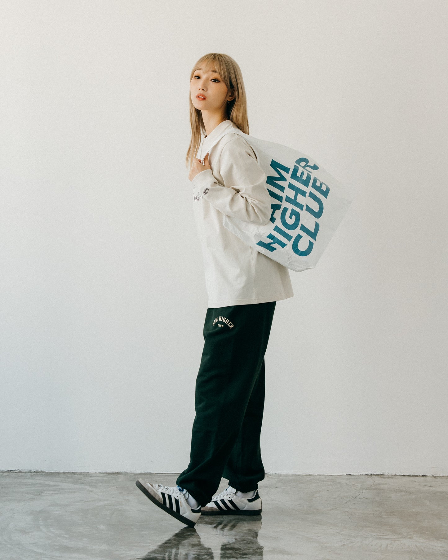 Aim Higher Club Tyvek Conveni Bag