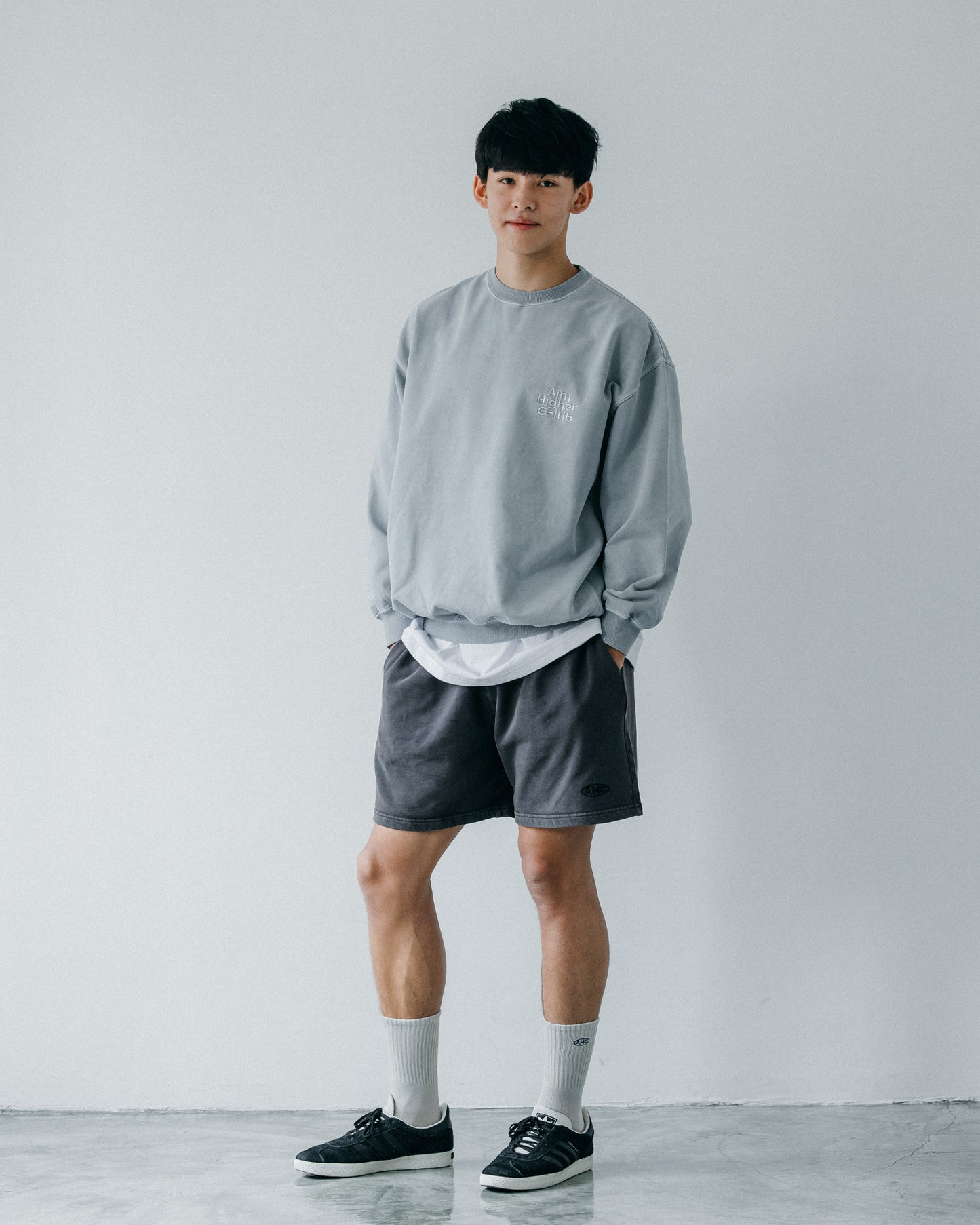 Aim Higher Club Unisex Sweat Shorts/ Washed Charcoal Navy