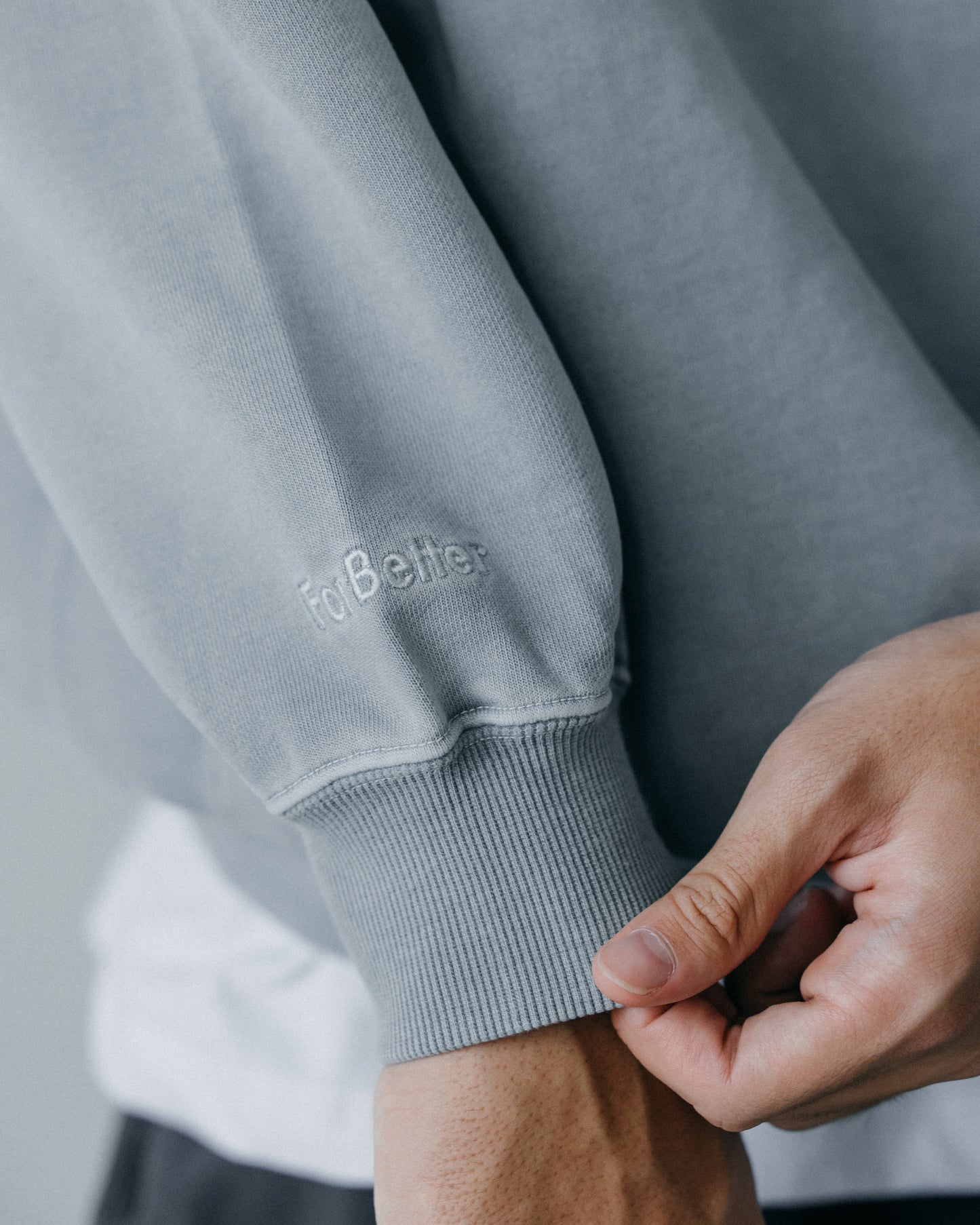 Aim Higher Club Unisex Crewneck Sweatshirt/ Washed Powder Blue Grey
