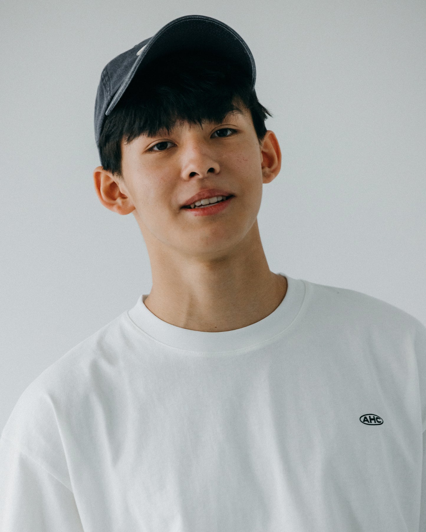 Aim Higher Club Unisex Logo Tee/ White