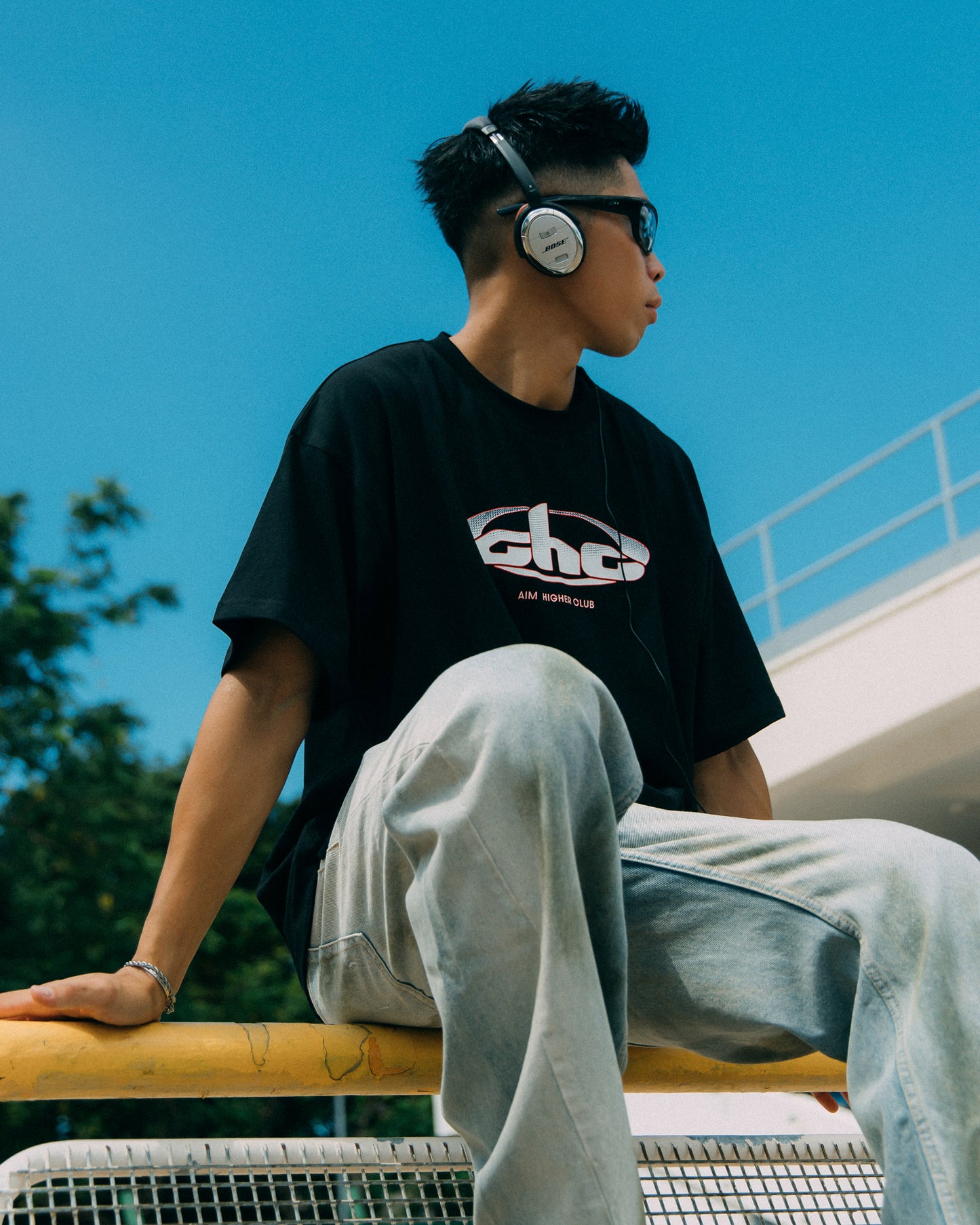 Aim Higher Club Track Retro Logo Tee/ Black