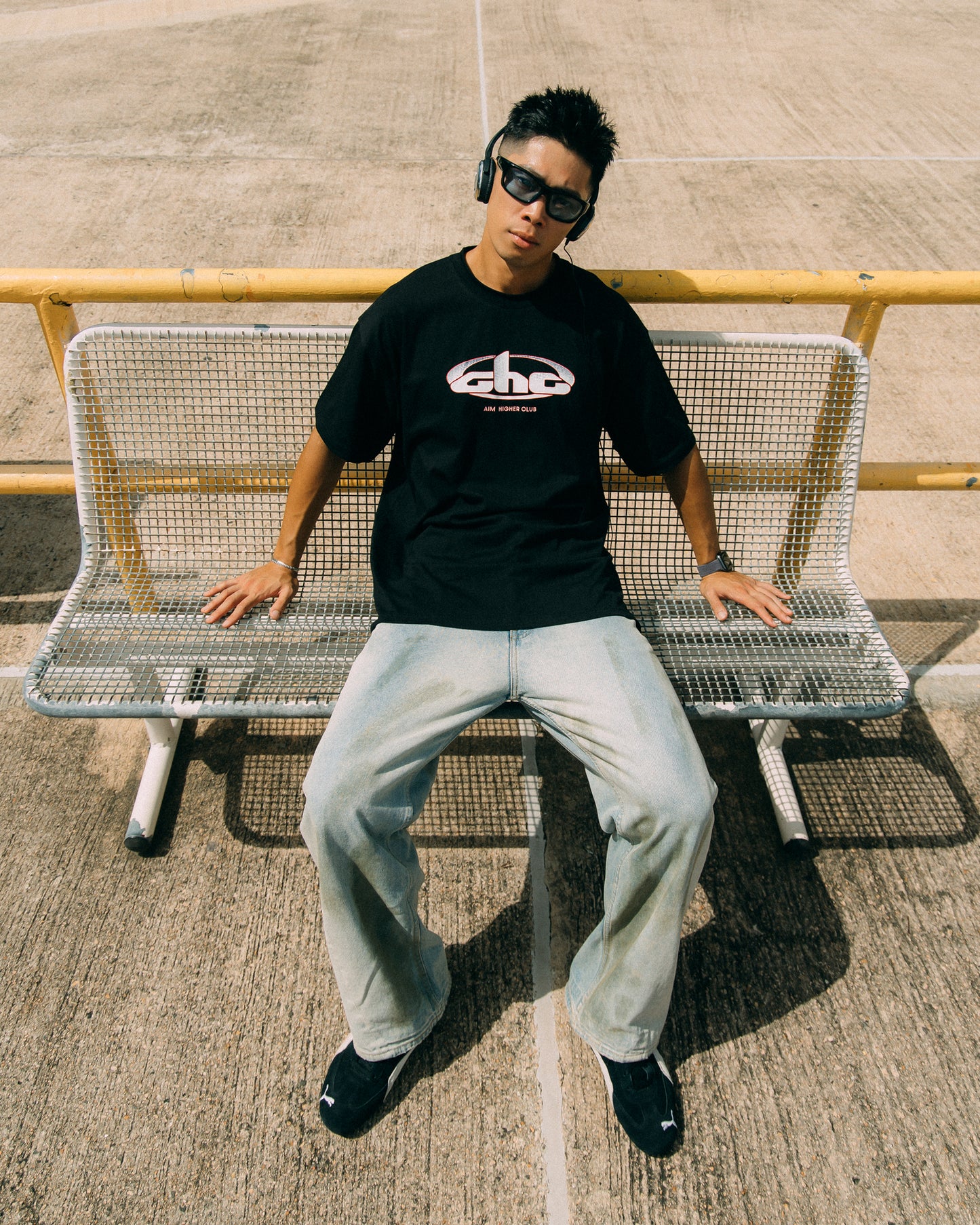Aim Higher Club Track Retro Logo Tee/ Black