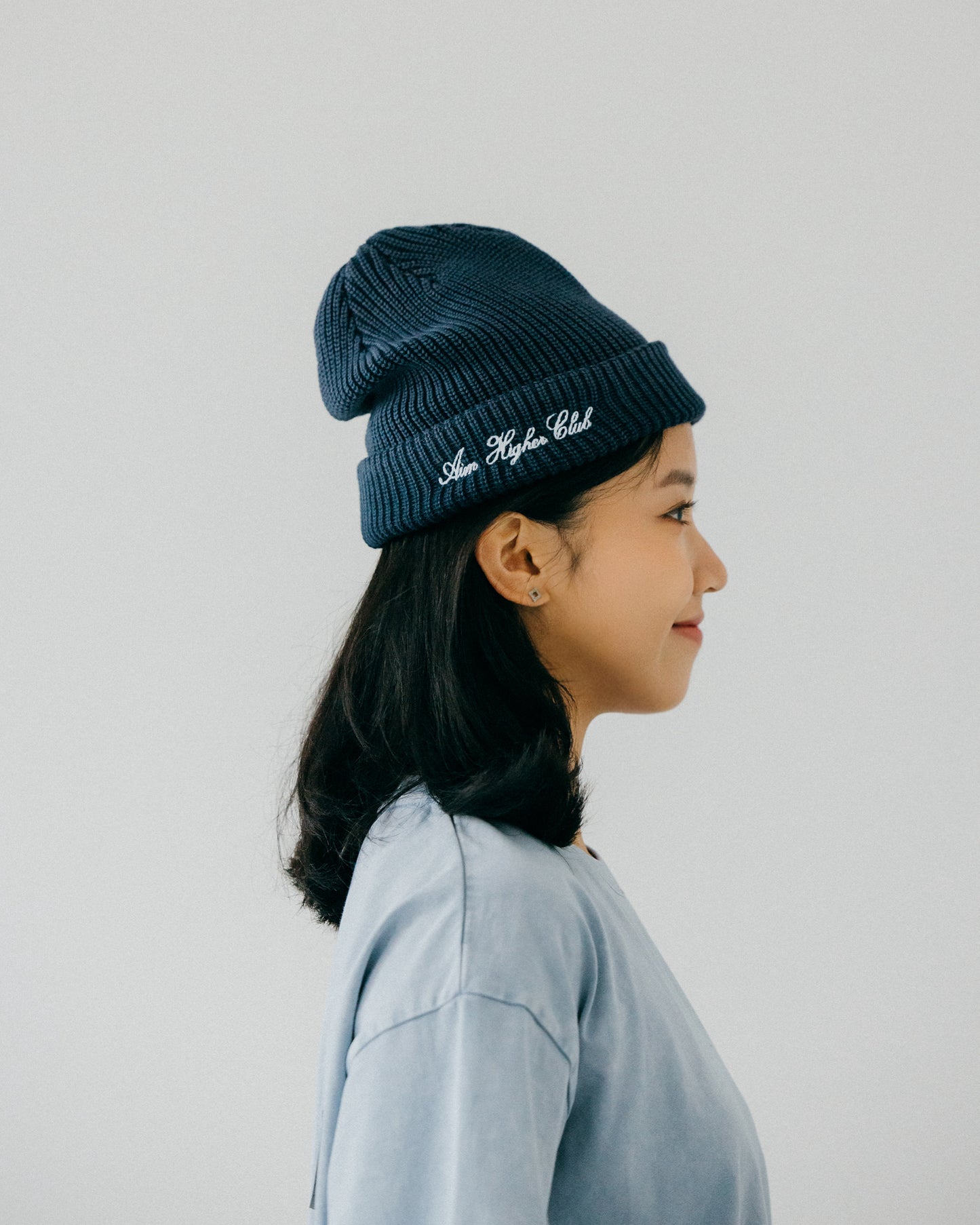 Aim Higher Club Beanie/ Washed Navy