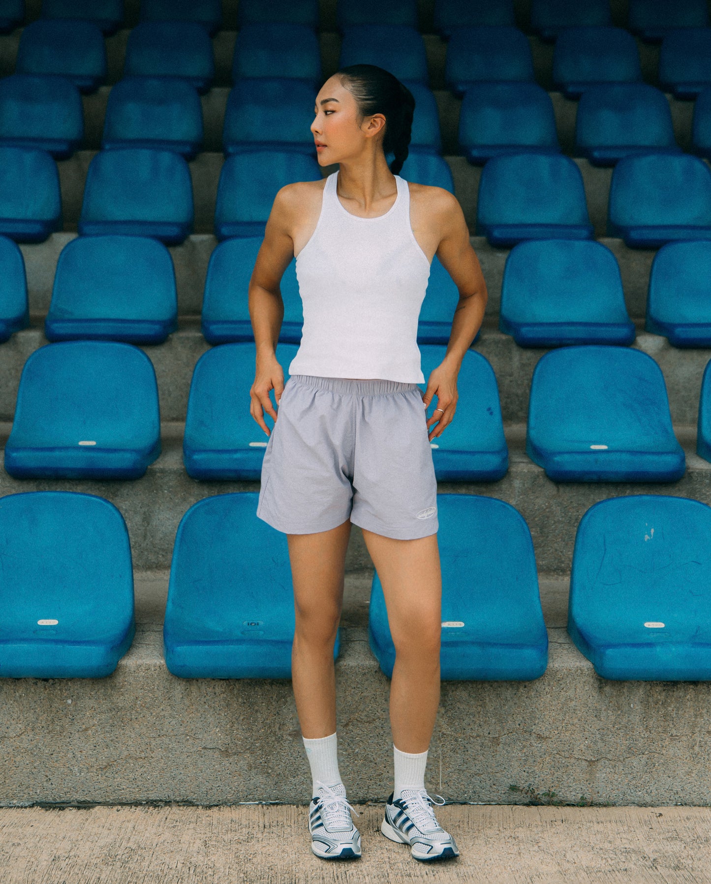 Aim Higher Club Women Oval Logo Tank Top/ White-White