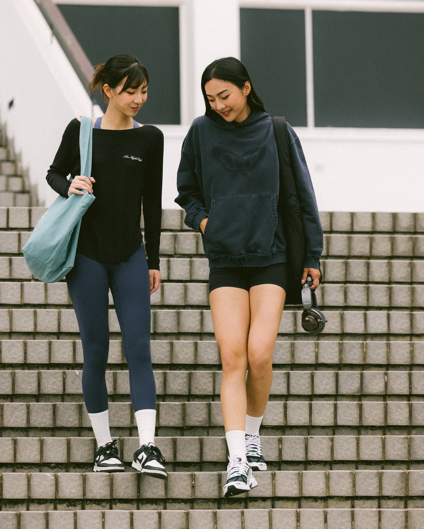Aim Higher Club 2-Way Long Sleeve Top/ Black