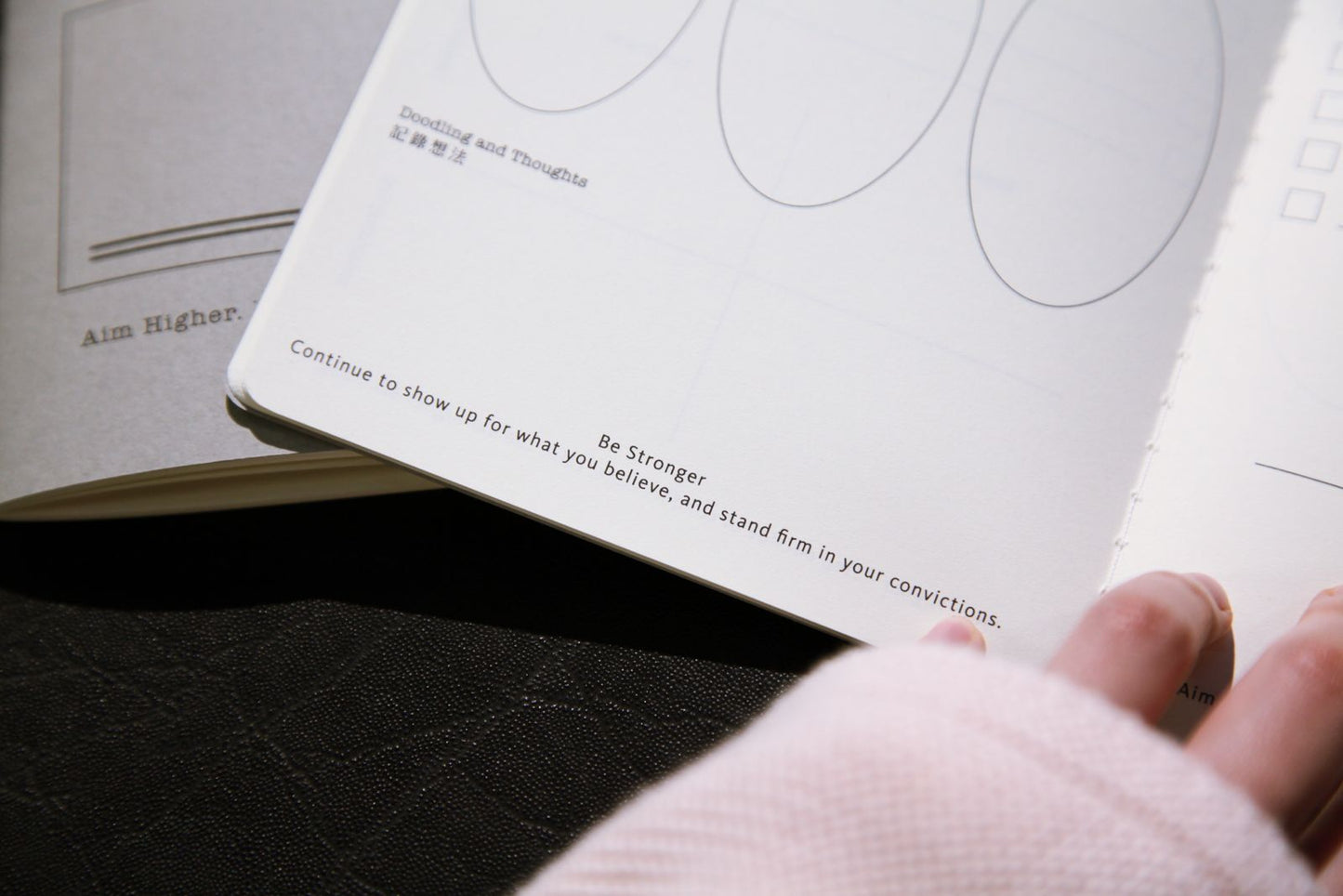Aim Higher Club X Aq Strong X Someday stationary「身心強大研究所」 記錄本