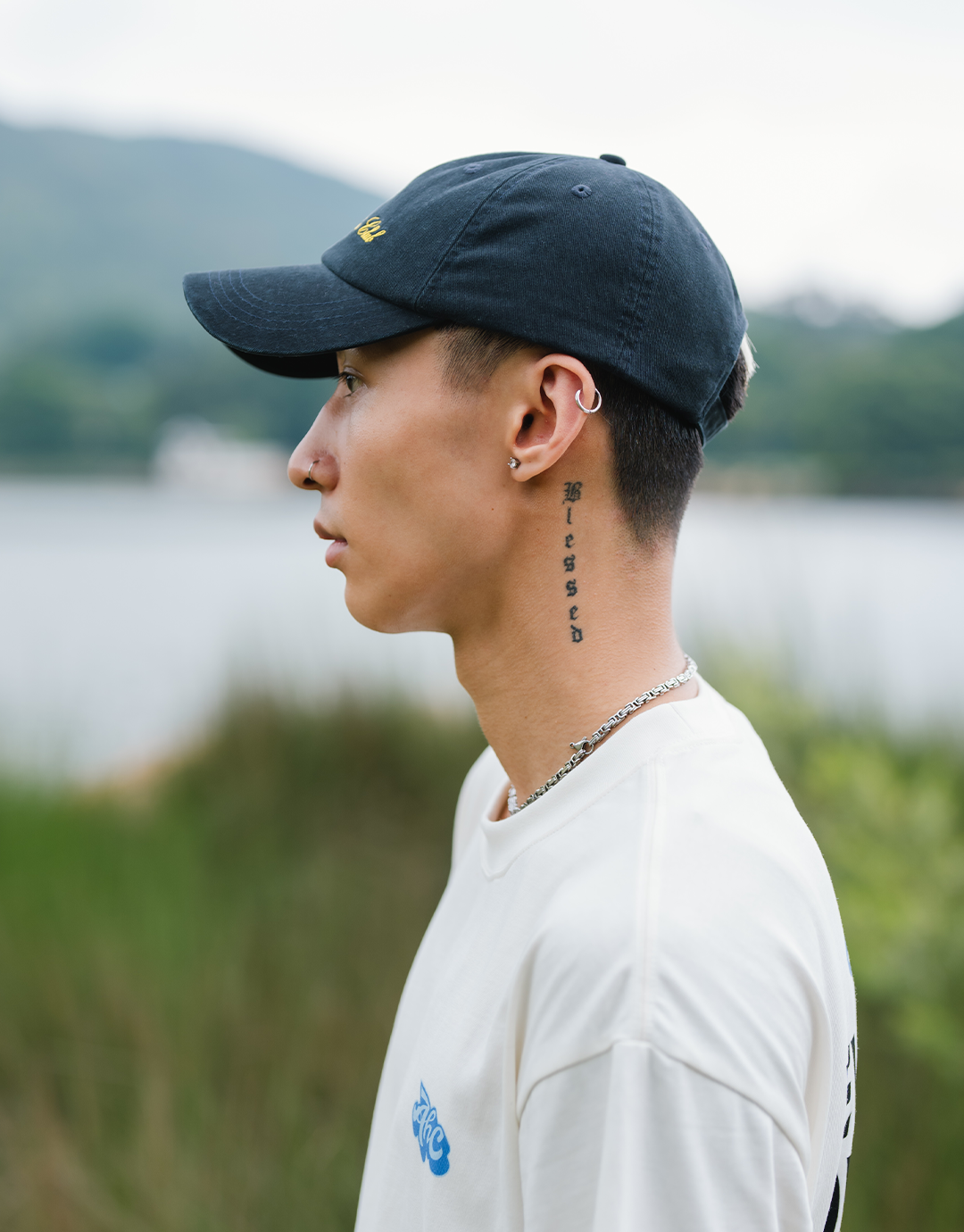 Aim Higher Club Light Washed Classic Script Cap/ Navy