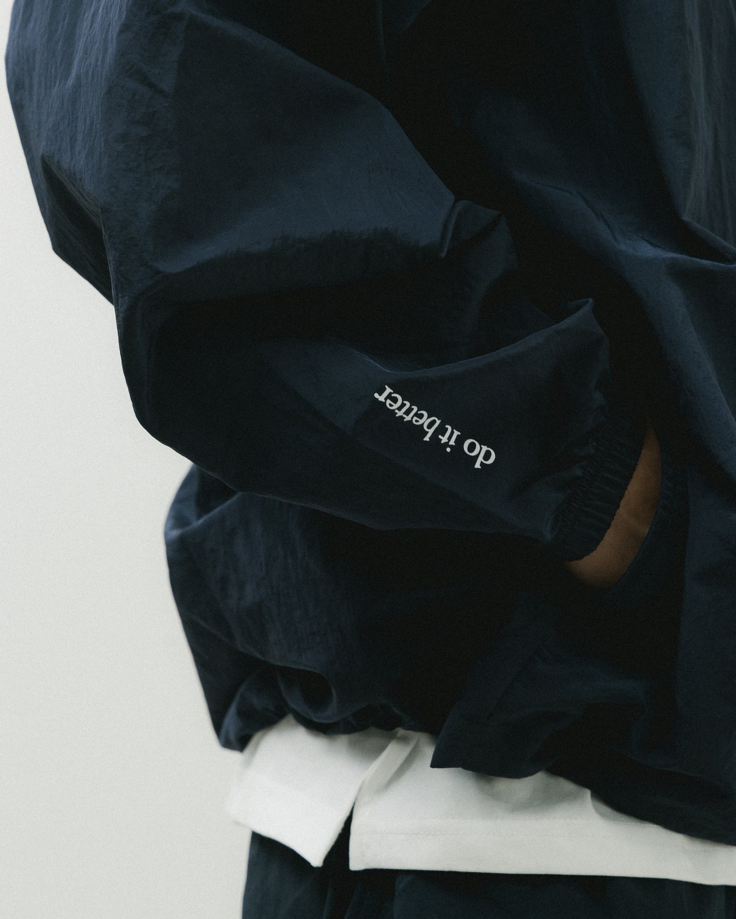 Aim Higher Club Blurry Logo Windbreaker/ Navy