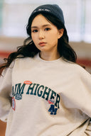 Aim Higher Club Unisex College Badge Crewneck sweatshirt/ Oat