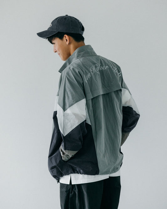 Aim Higher Club Windbreaker/ Grey