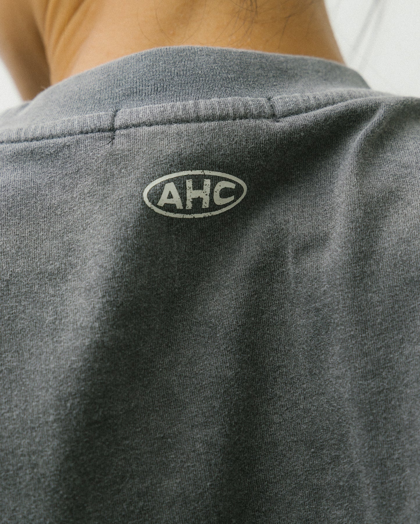 Aim Higher Club Basic Crop Tee/ Washed Charcoal