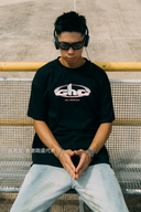 Aim Higher Club Unisex Track Retro Logo Tee/ Black