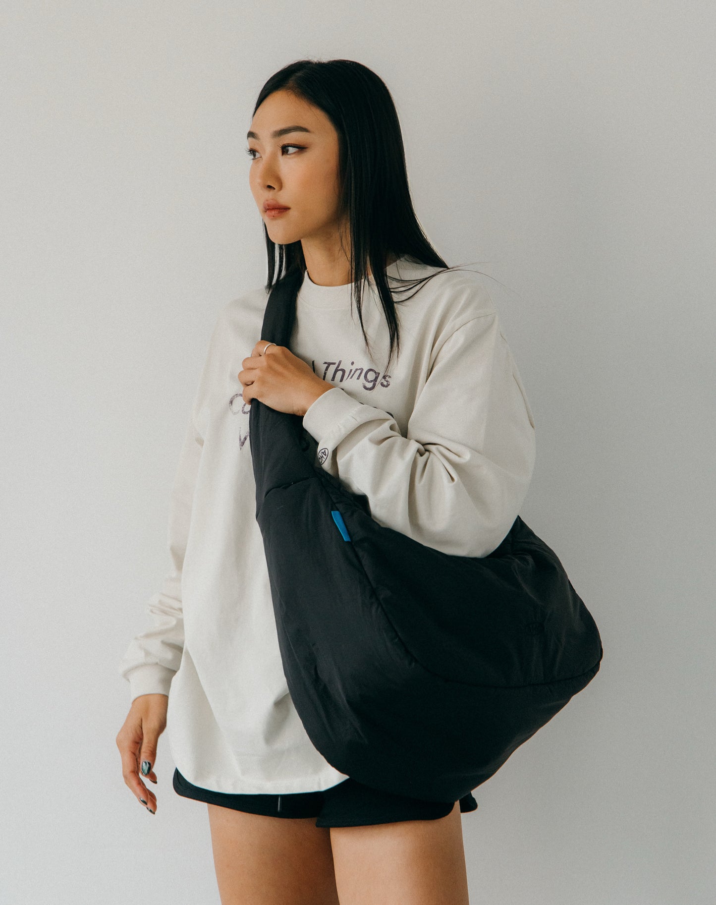 Aim Higher Club Lunar Puff Bag/ Black